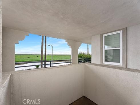 4165  Warner #205  , Huntington Beach, CA