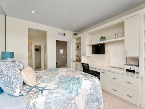 4165  Warner #205  , Huntington Beach, CA