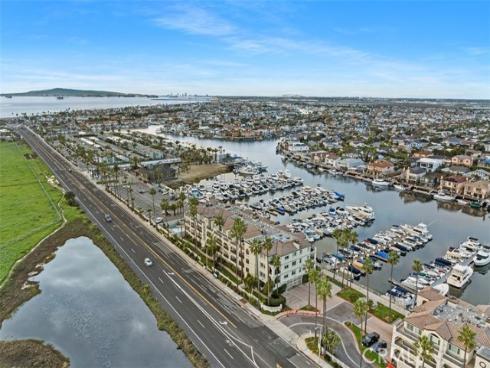 4165  Warner #205  , Huntington Beach, CA