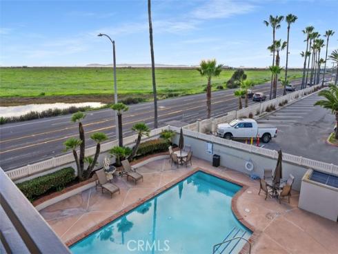 4165  Warner #205  , Huntington Beach, CA