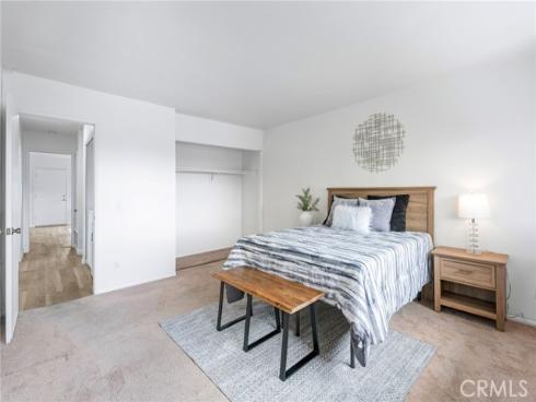 9594  Pettswood  4 , Huntington Beach, CA