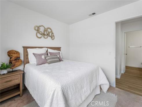 9594  Pettswood  4 , Huntington Beach, CA