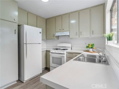 9594  Pettswood  4 , Huntington Beach, CA