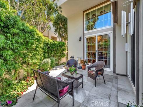 19362  Maidstone   Lane, Huntington Beach, CA