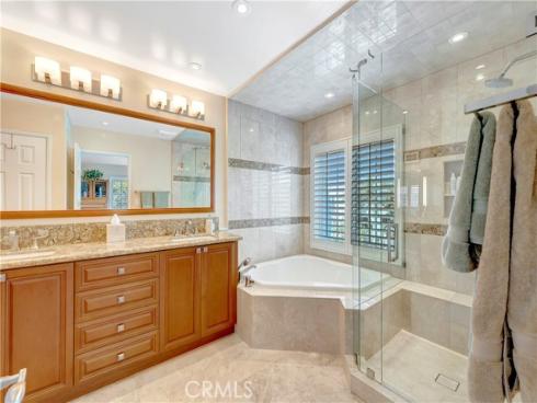 19362  Maidstone   Lane, Huntington Beach, CA