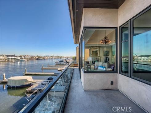 16462 Malden Circle, Huntington Beach, CA