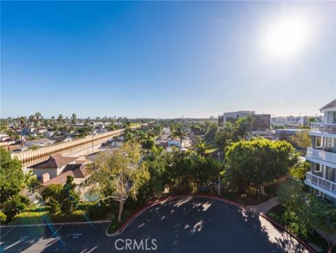 20331  Bluffside  420 , Huntington Beach, CA