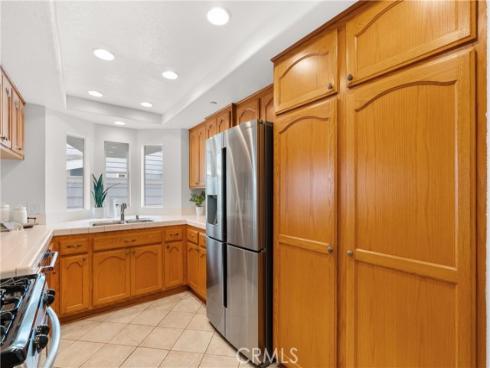 19126  Queensport  A  Lane, Huntington Beach, CA