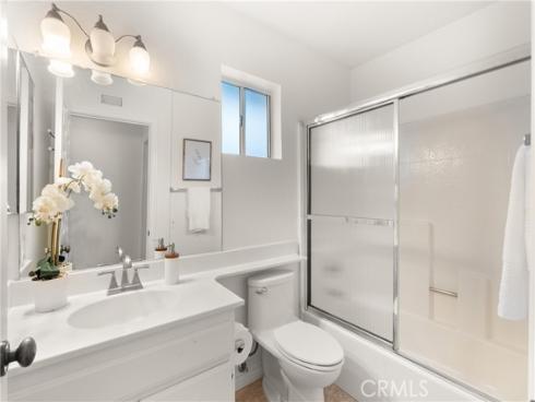 19126  Queensport  A  Lane, Huntington Beach, CA