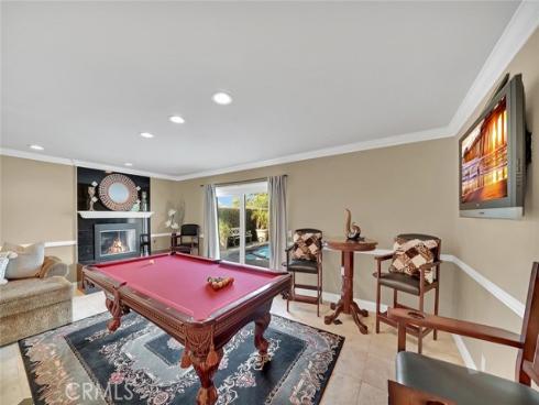 21382  Lemontree  , Huntington Beach, CA