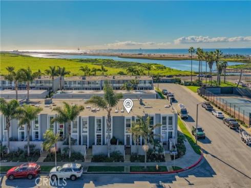 3954 Aladdin Drive, Huntington Beach, CA