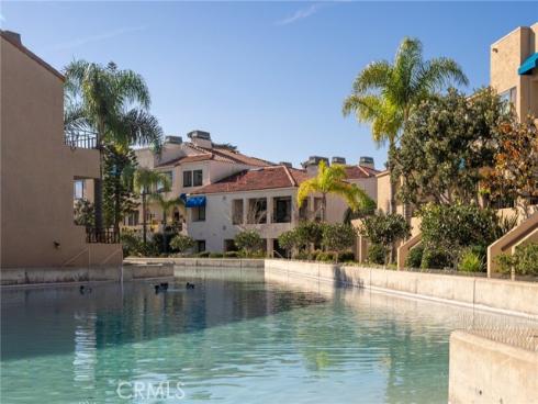 16425  Martin   Lane, Huntington Beach, CA