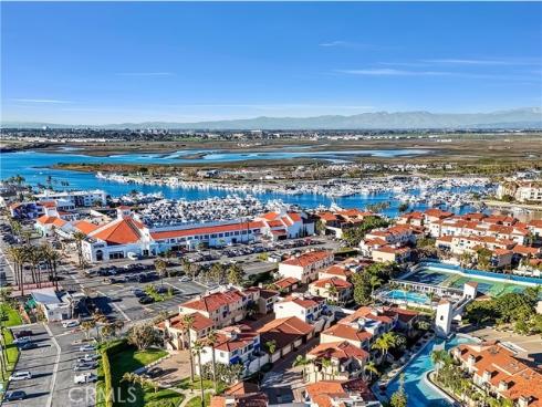 16425  Martin   Lane, Huntington Beach, CA