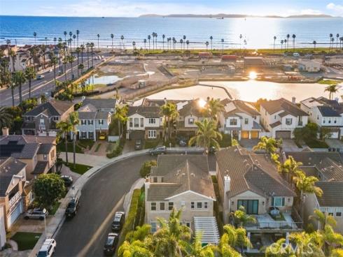 6655  Beachview  , Huntington Beach, CA