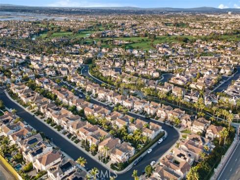 6655  Beachview  , Huntington Beach, CA