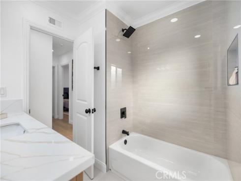 17391  Meer   Circle, Huntington Beach, CA