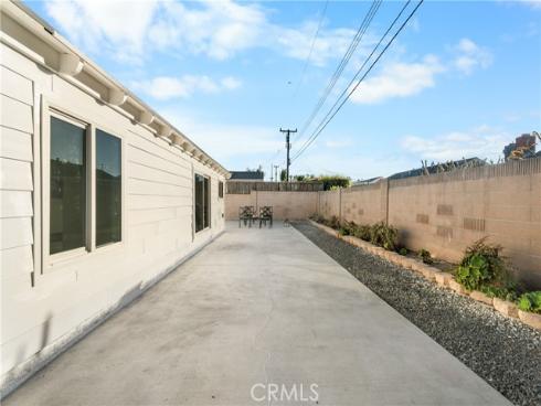 17391  Meer   Circle, Huntington Beach, CA