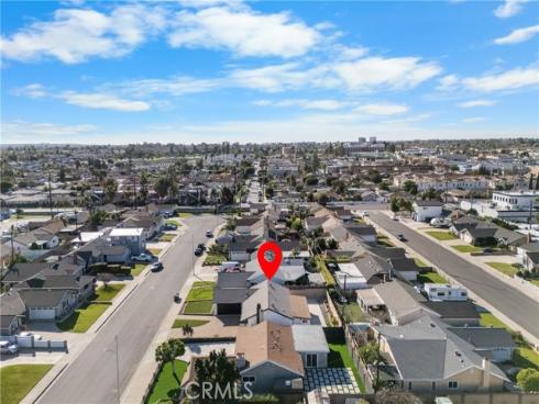 17391  Meer   Circle, Huntington Beach, CA