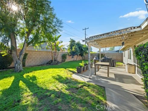 5632  Nevada  , Huntington Beach, CA