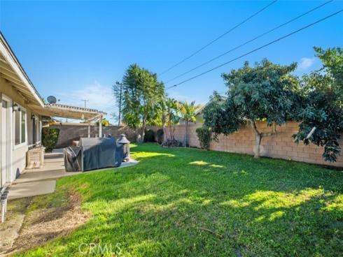 5632  Nevada  , Huntington Beach, CA