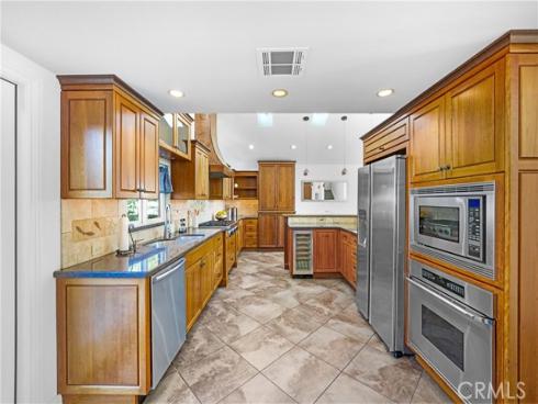 6781  Defiance  , Huntington Beach, CA