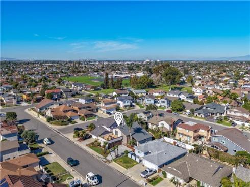 6781  Defiance  , Huntington Beach, CA