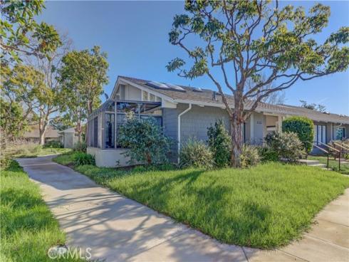 8932  Biscayne  1318-A  Court, Huntington Beach, CA