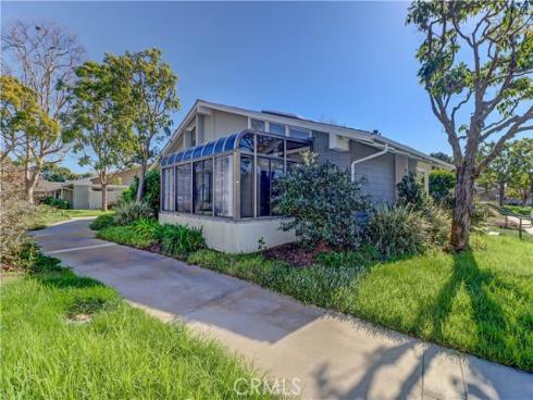 8932  Biscayne  1318-A  Court, Huntington Beach, CA