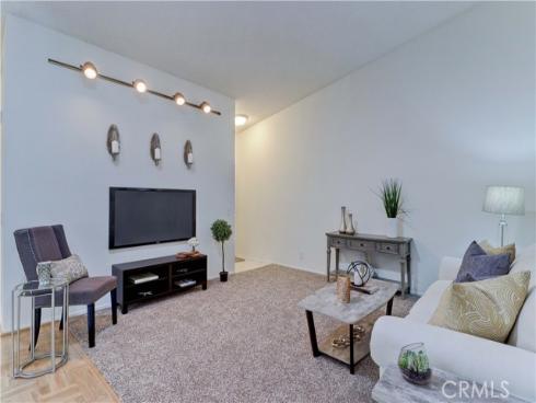 8566  Sierra  911-D , Huntington Beach, CA