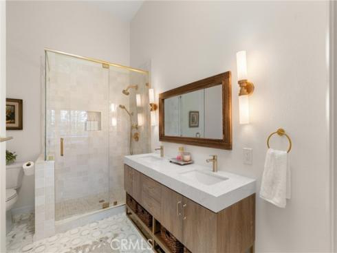 20212  Sealargo  203  Lane, Huntington Beach, CA