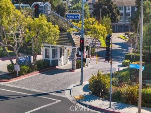 20212  Sealargo  203  Lane, Huntington Beach, CA