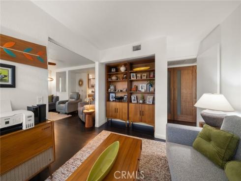 4852  Cabana  102  Drive, Huntington Beach, CA