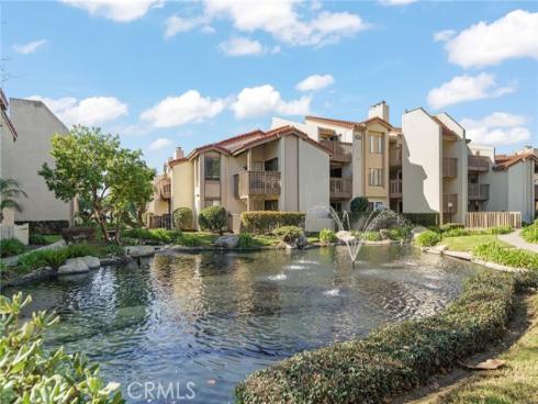 4852  Cabana  102  Drive, Huntington Beach, CA