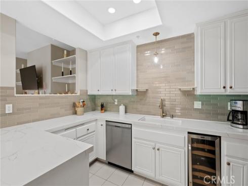 18723 Chapel Lane , Huntington Beach, CA