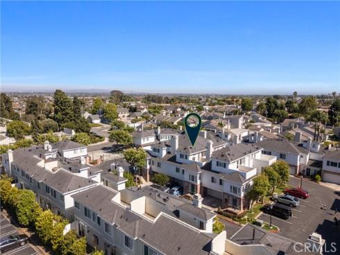 18723 Chapel Lane , Huntington Beach, CA