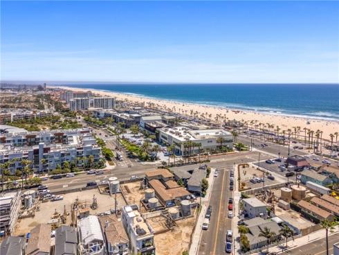 18723 Chapel Lane , Huntington Beach, CA