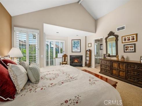 19373  Peachtree  , Huntington Beach, CA