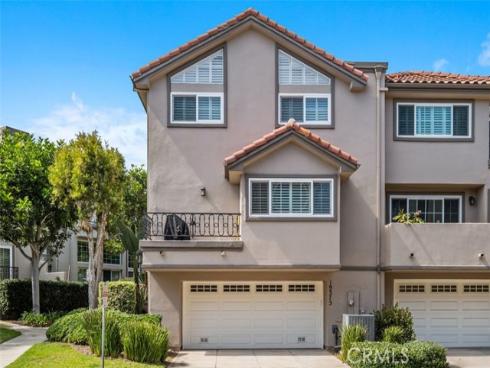 19373  Peachtree  , Huntington Beach, CA