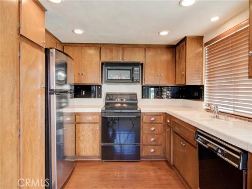 8409 Dory , Huntington Beach, CA