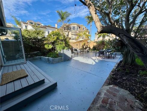 16692  Bayview   Drive, Huntington Beach, CA