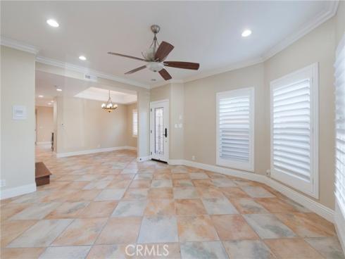 206  16th  , Huntington Beach, CA