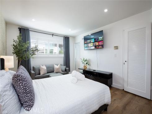 16782  Heritage  , Huntington Beach, CA