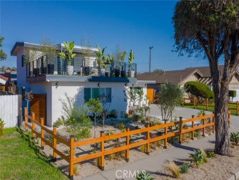 16782  Heritage  , Huntington Beach, CA