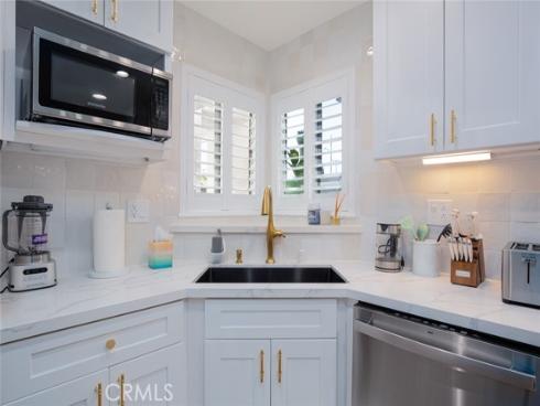 16782  Heritage  , Huntington Beach, CA