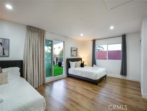 16782  Heritage  , Huntington Beach, CA