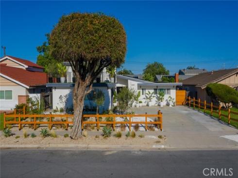 16782  Heritage  , Huntington Beach, CA