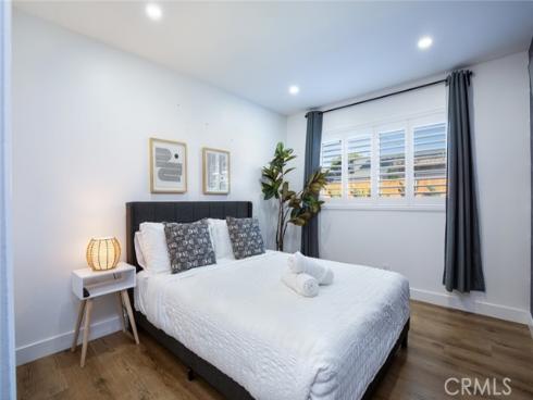 16782  Heritage  , Huntington Beach, CA