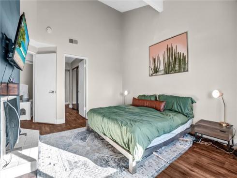 16501  Bordeaux Lane  211 , Huntington Beach, CA