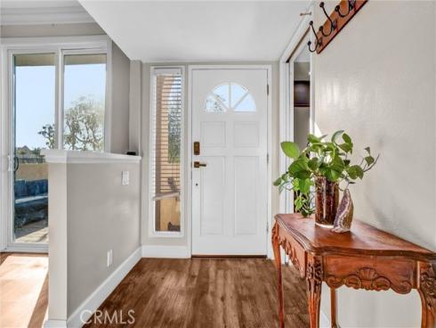 16501  Bordeaux Lane  211 , Huntington Beach, CA