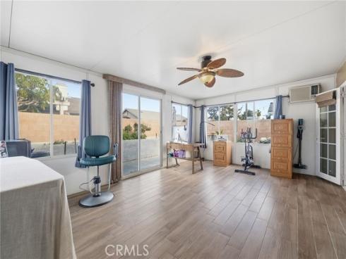 6021  Ivory   Circle, Huntington Beach, CA